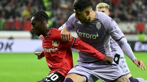 Maripán se lesionó, pero siguió jugando y fue héroe en triunfo del Mónaco en Europa League.