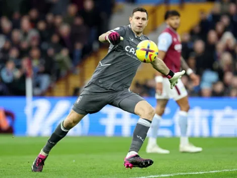 Aston Villa se frota las manos y se quiere forrar con el Dibu Martínez