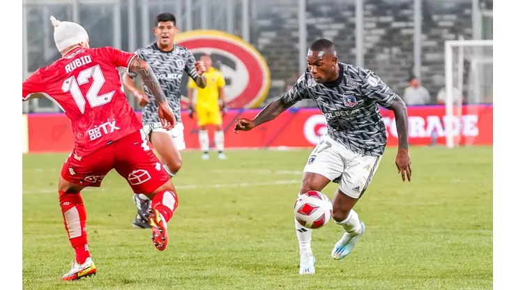 Castillo jugó su primer partido en el Monumental.