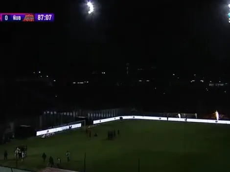 El espectacular juego de luces en el Monumental tras gol de Lezcano
