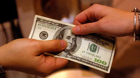 ¿Cuál es el precio del dólar hoy martes 14 de febrero en Chile?