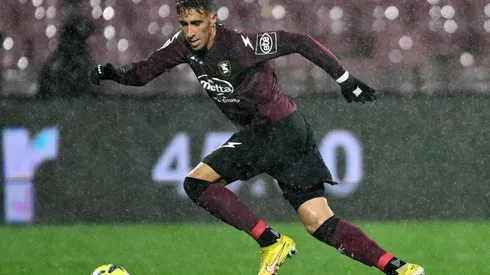 Diego Valencia jugó los últimos minutos frente al Hellas Verona