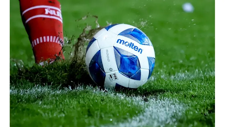 El fútbol chileno vivirá desde este jueves el desarrollo de la quinta fecha de la Primera División.