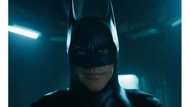 Michael Keaton vuelve como Batman.
