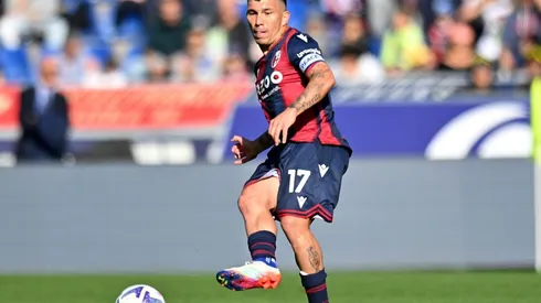 Gary Medel jugó en derrota del Bologna