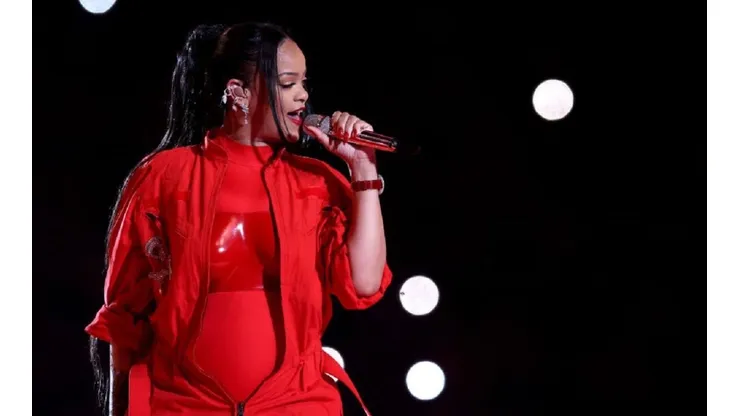 Rihanna protagonizará el halftime del Super Bowl