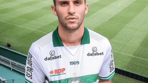 Benjamín Kuscevic fue presentado como refuerzo del Coritiba de Brasil.