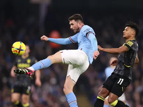 Man City vence al Aston Villa y queda a tres del Arsenal