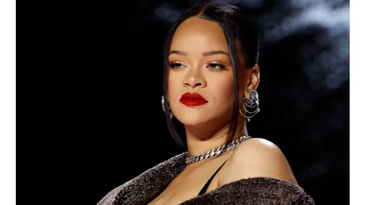 Rihanna se presentará en el Half Time del Super Bowl.