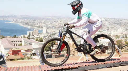 Revisa la lista de 30 corredores que dirán presente este año en el Red Bull Valparaíso Cerro Abajo.