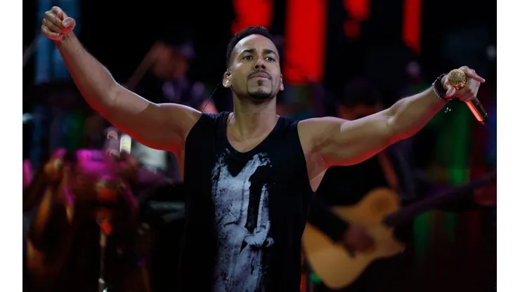 ¿Romeo Santos podría reemplazar a Maná en el Festival de Viña?