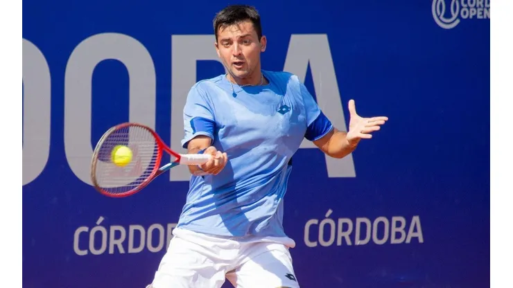 Tomás Barrios sigue en racha tras sus triunfos por Copa Davis y en el debut y octavos del Abierto de Córdoba.