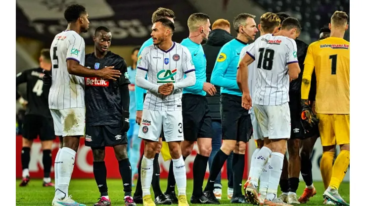 El Toulouse de Gabriel Suazo se metió entre los ocho mejores de la Copa de Francia.