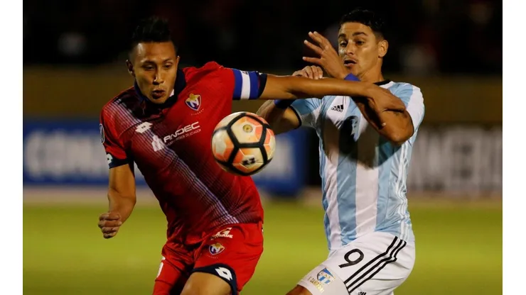 Fernando Zampedri anotó el gol que le permitió a Atlético Tucumán disputar la siguiente fase de Libertadores