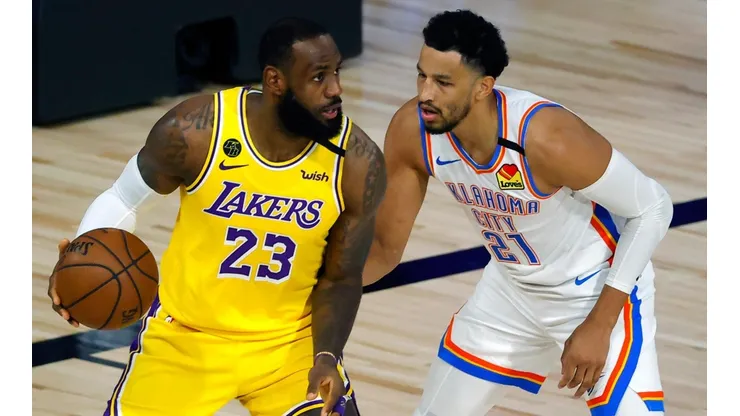 LeBron James está a 36 puntos de hacer historia en la NBA.