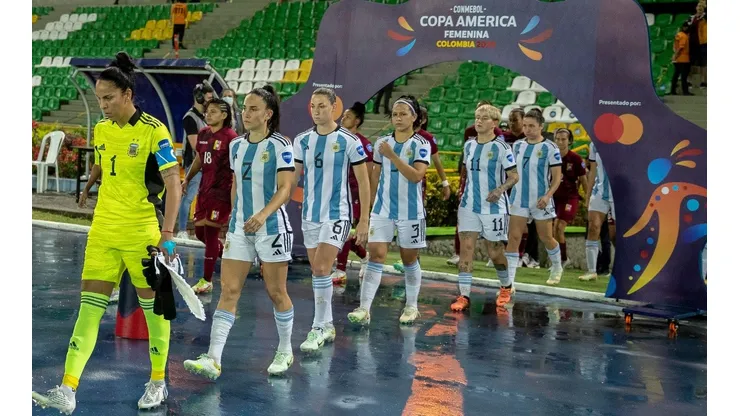 Argentina confirma su nómina para el amistoso ante la Roja Fem