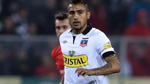 Arturo Vidal se ofreció y Colo Colo no dudó en responderle
