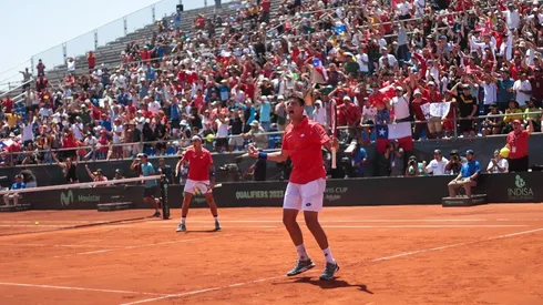 Barrios y Tabilo se lucieron en dobles y vencieron a la experimentada pareja de Kazajistán.
