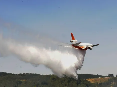 El avión que se suma al combate de incendios en el sur