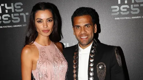 Dani Alves suplica a su esposa salvar el matrimonio
