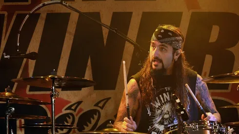 The Winery Dogs In Concert At Count