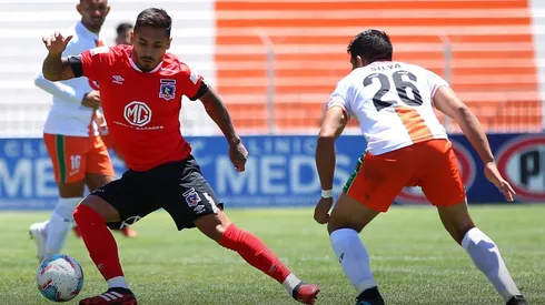 La última vez que el Popular jugó de rojo un partido oficial fue en la derrota por 2 a 1 ante Cobresal, por la segunda fecha del Campeonato Nacional de 2020.