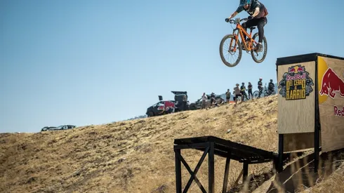 Del Cerro al Barrio entregó las últimas tres wildcards para Red Bull Valparaíso Cerro Abajo.