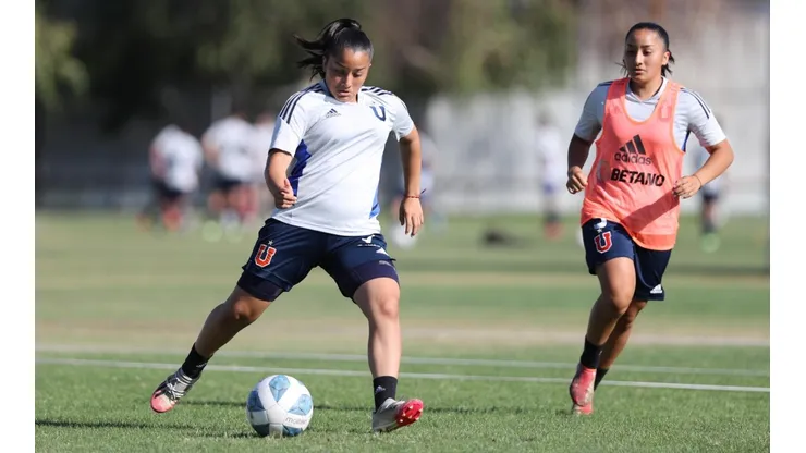 Grettel y Arantza Suazo regresaron a la U