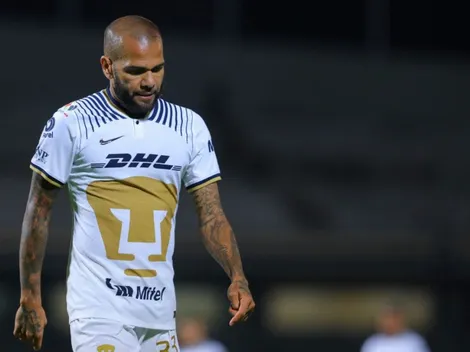Pumas le exige indemnización millonaria a Dani Alves