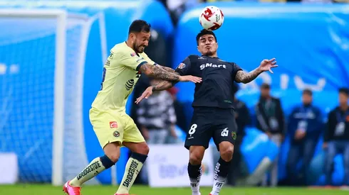Darío Lezcano ante el América de México con los colores del FC Juárez, el club que ha ralentizado la presentación del paraguayo en Colo Colo.