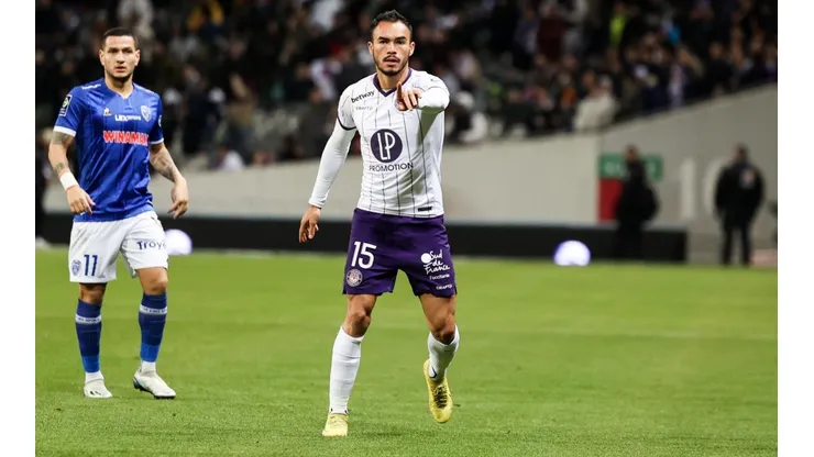 Suazo tuvo su segundo partido en el Toulouse FC