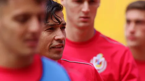 La muerte del padre de Matías Fernández ha impactado a la familia del fútbol chileno