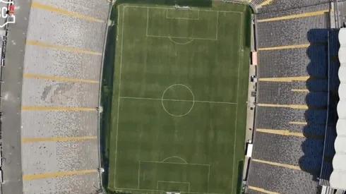 La cancha del Estadio Monumental está lista para recibir el encuentro entre el Cacique y Ñublense.