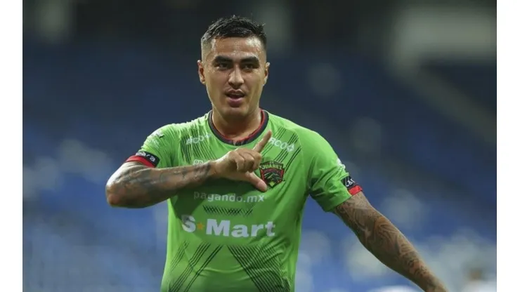 Lezcano se despidió de Juárez para arribar a Colo Colo