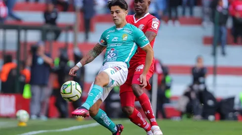 Dávila fue titular en el León en su visita al Toluca.