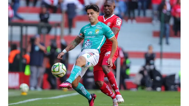Dávila fue titular en el León en su visita al Toluca.