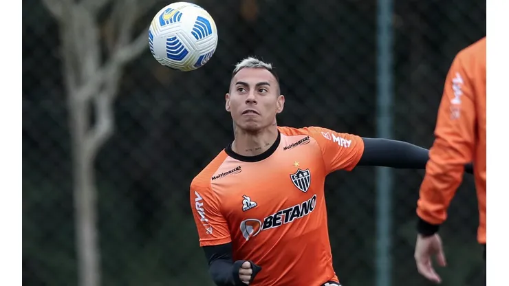 Eduardo Vargas se postula para la titularidad en Atlético Mineiro, mientras el Inter se interesa en su buen rendimiento
