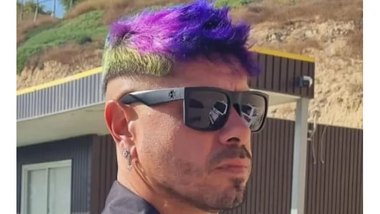 Mono Sánchez con su pelo de color