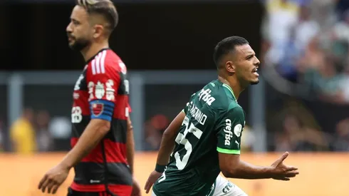 Palmeiras campeón de Supercopa de Brasil contra Flamengo y Vidal.