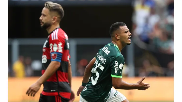 Palmeiras campeón de Supercopa de Brasil contra Flamengo y Vidal.