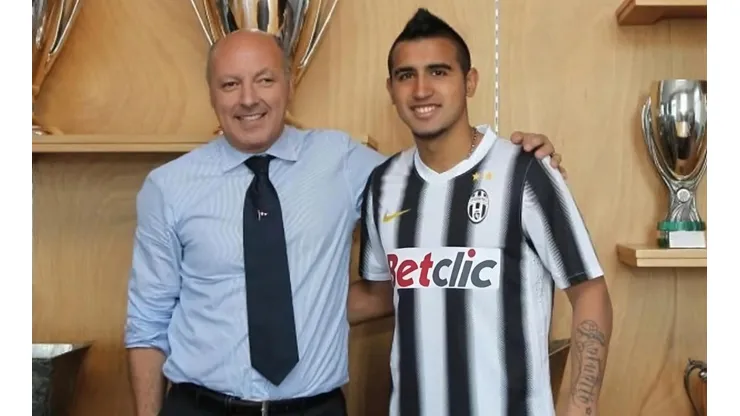 Marotta en sus tiempos con Vidal y Juventus: hoy en Inter le pega a Vidal por indisciplinado.