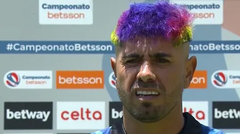 Diego Sánchez lució este peinado en el partido de Coquimbo Unido y Palestino, aunque lo cubrió con un jockey.