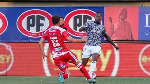 Fabián Castillo arremete y se gana un lugar en la oncena de Colo Colo.