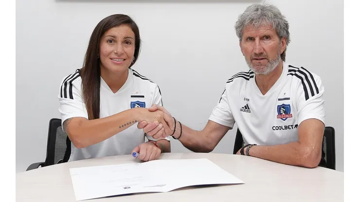 La histórica jugadora se quedará en Colo Colo hasta el 2025