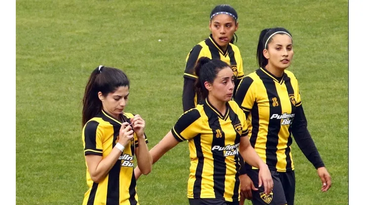 Desde noviembre de 2022 que el club aurinegro adeuda las remuneraciones