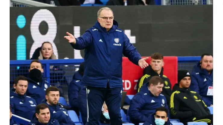 Bielsa no dirigirá a Everton