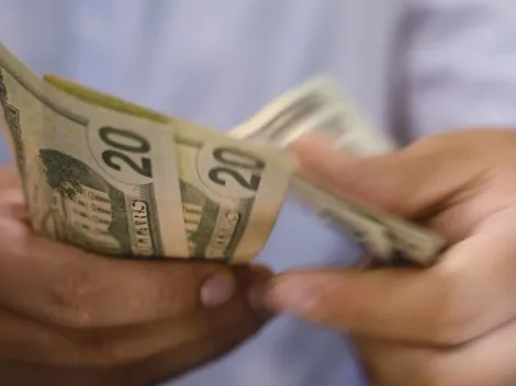 ¿A cuánto está el dólar hoy viernes 27 de enero en Chile?