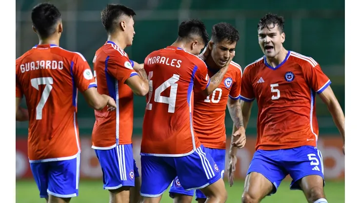 La Roja enfrenta a Venezuela en el último desafío de la primera fase.