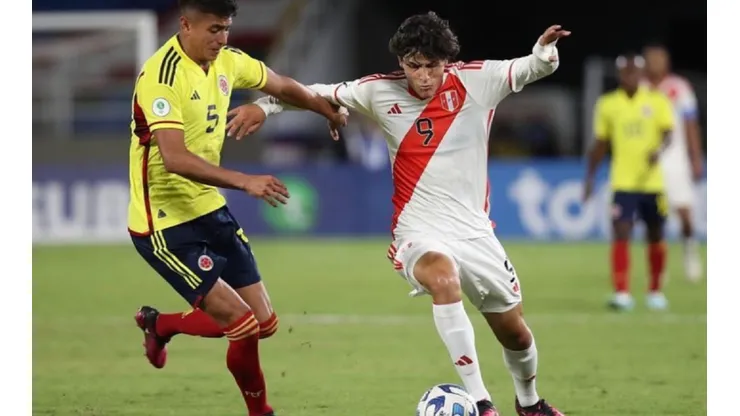 Sebastien Pineau no anotó goles para Perú en el Sudamericano Sub 20.