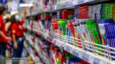 ¿Qué entrega el Bono Útiles Escolares y cuándo se paga?